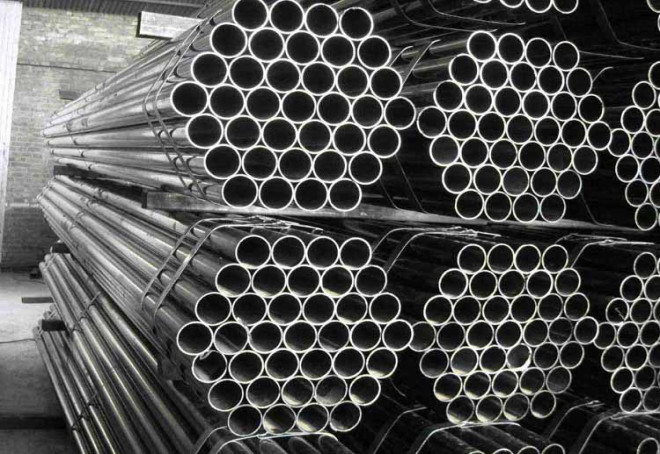 STAINLESS STEEL INDUSTRIAL SEAMLESS TUBES AND PIPES